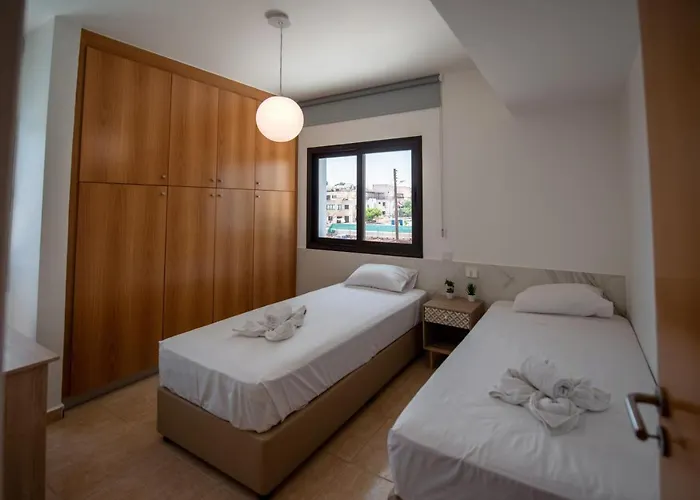 ヴィラ Luxury Agathoula