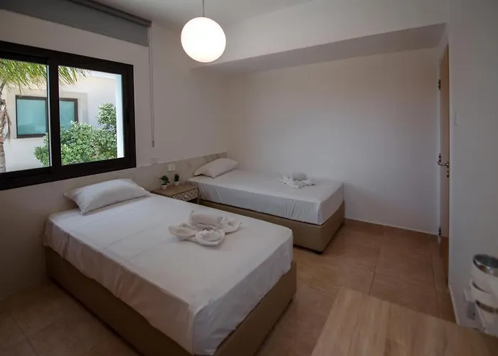 Luxury Agathoula וילה פרוטאראס