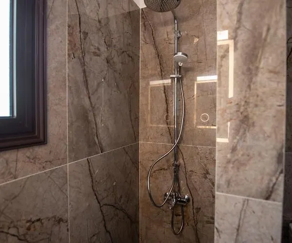 Luxury Agathoula וילה