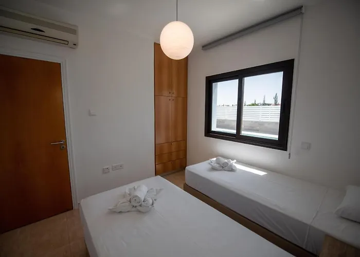 Luxury Agathoula וילה פרוטאראס